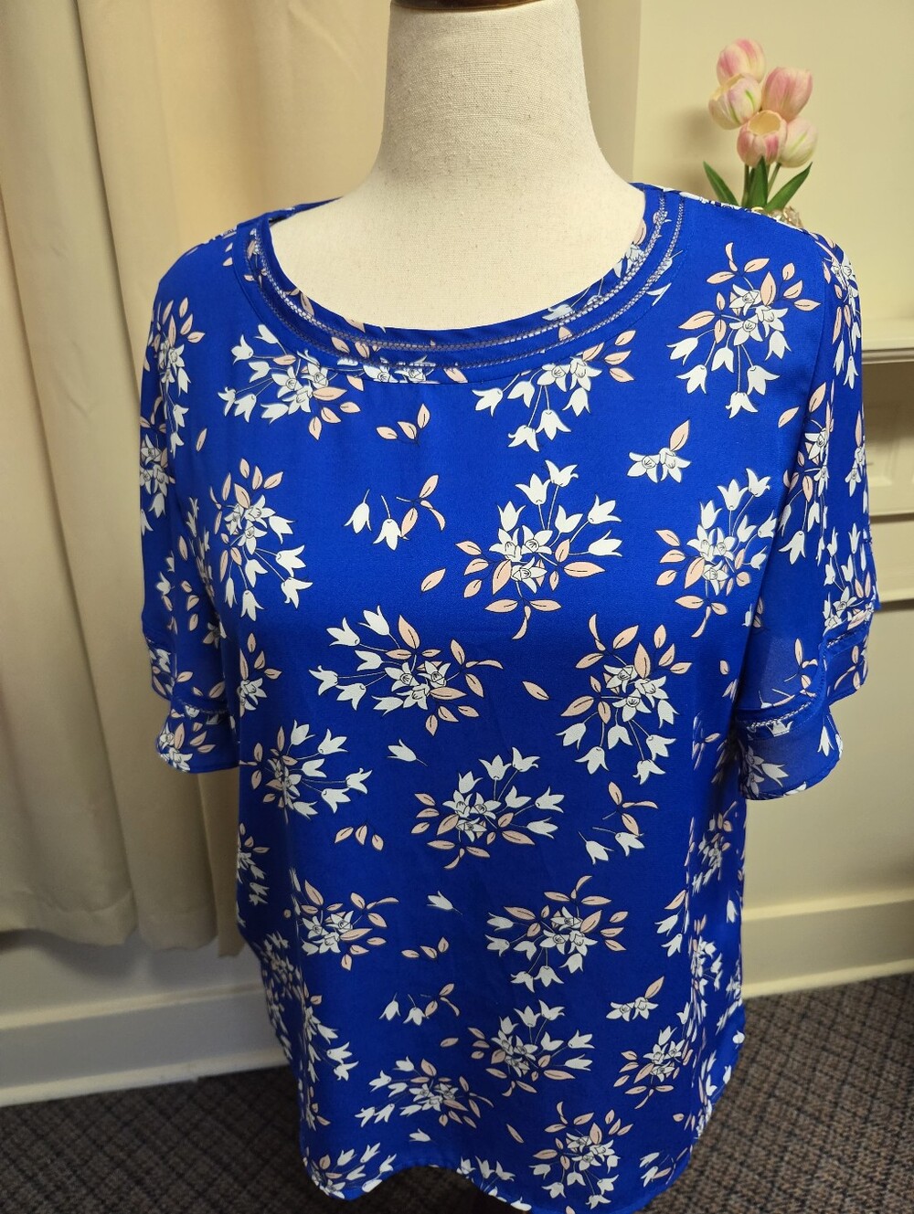 Liz Claiborne Royal Blue Floral Short Sleeve Top Size Large